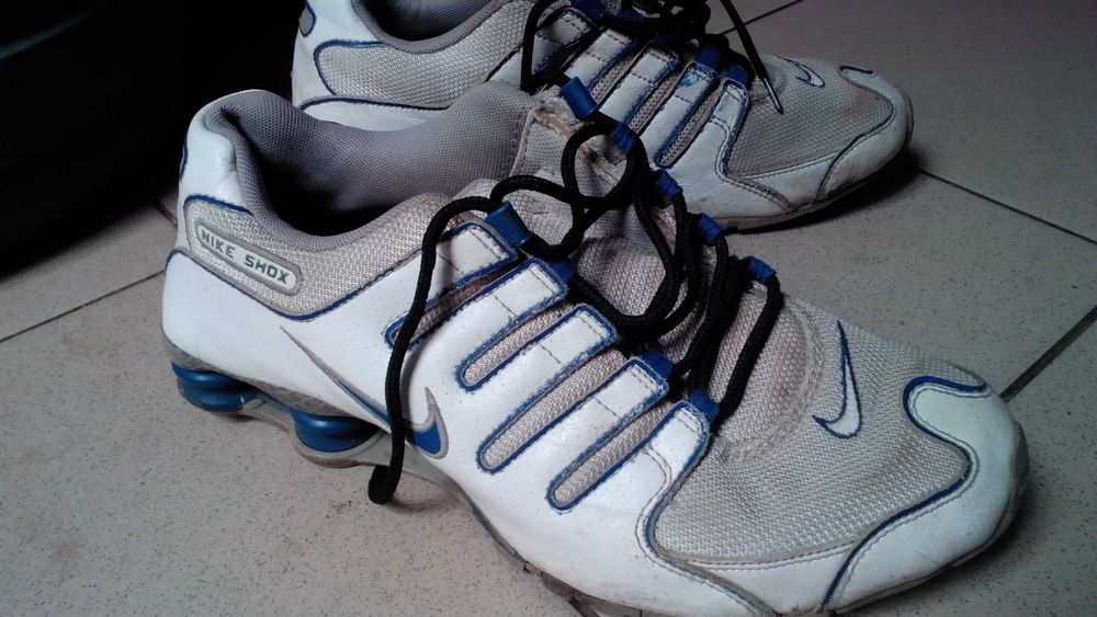 Кроссовки Nike shox