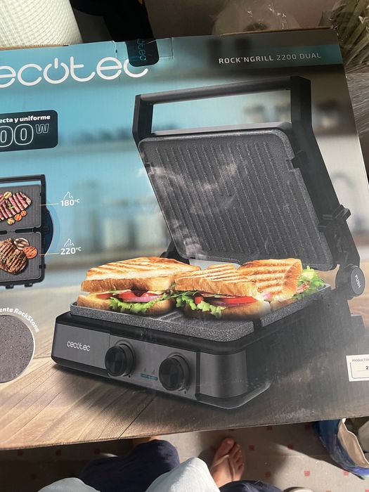 Grelhador cecotec grill 2200w