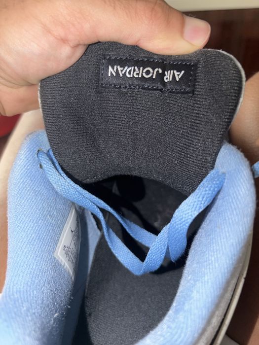Jordan 4 University Blue [EU44]