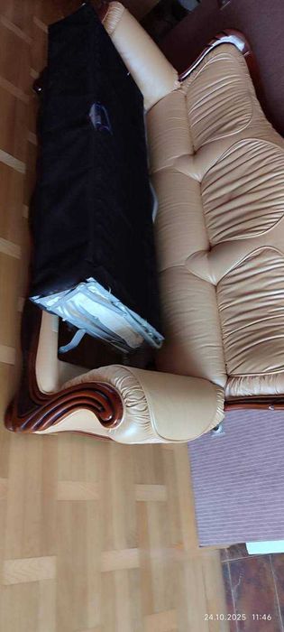 Шкіряний диван (розкладний і нерозкладний)