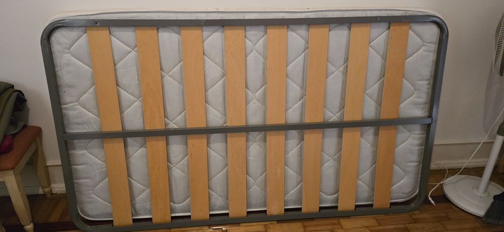 Cama +colchão + estrado 120x180 cm solteiro