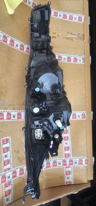 Toyota Corolla E21 lift lampa reflektor Full led lewa przód przednia 81150-02X10 igła EU OE