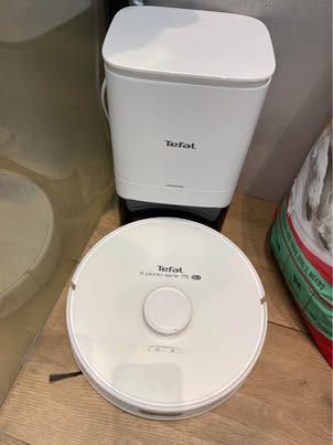 Samojeżdżący odkurzacz ze stacją dokującą
Tefal x-plorer serie 75 s+