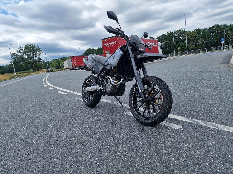 KTM LC4 640 supermoto
