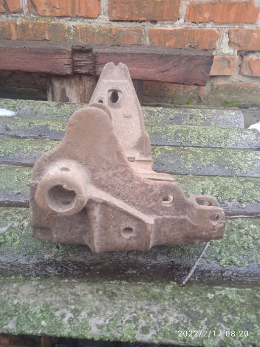 Лижі  до  косарки двох видів .