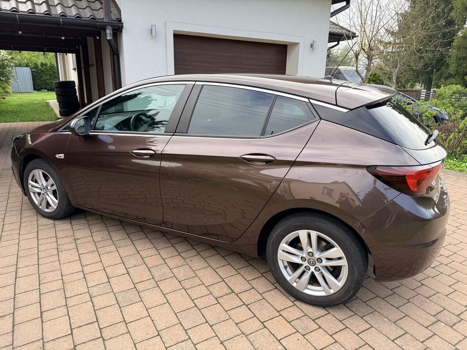 Opel Astra K 1.4 Turbo 125 KM – 2015/12 – zadbana, gotowa do jazdy