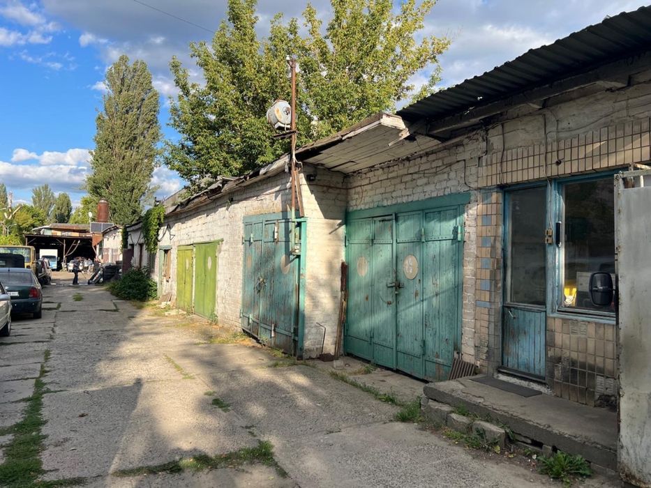 Продається майновий комплекс вул.В.Макуха,5 - Вид 2
