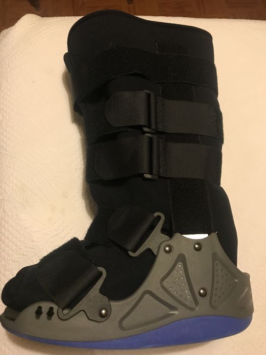 Bota Ortopédica Walker Longa, tamanho M (40-43)