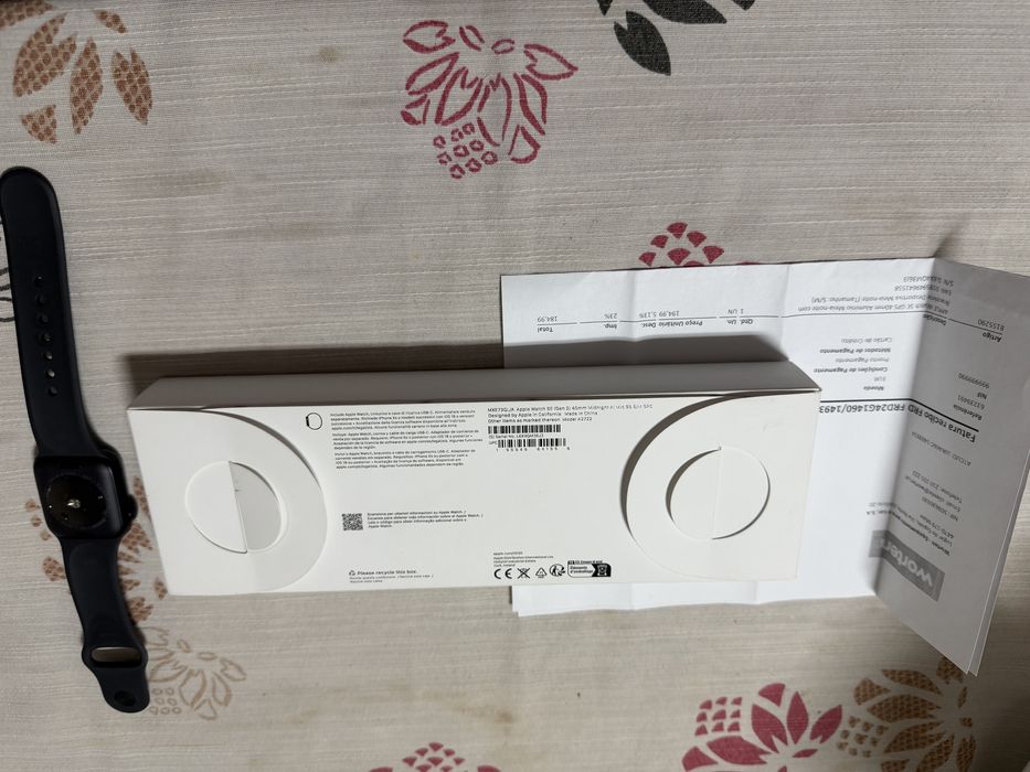 Apple Watch SE GPS 40mm 2 Geração, em bom estado geral, comprado em 02/12/2024