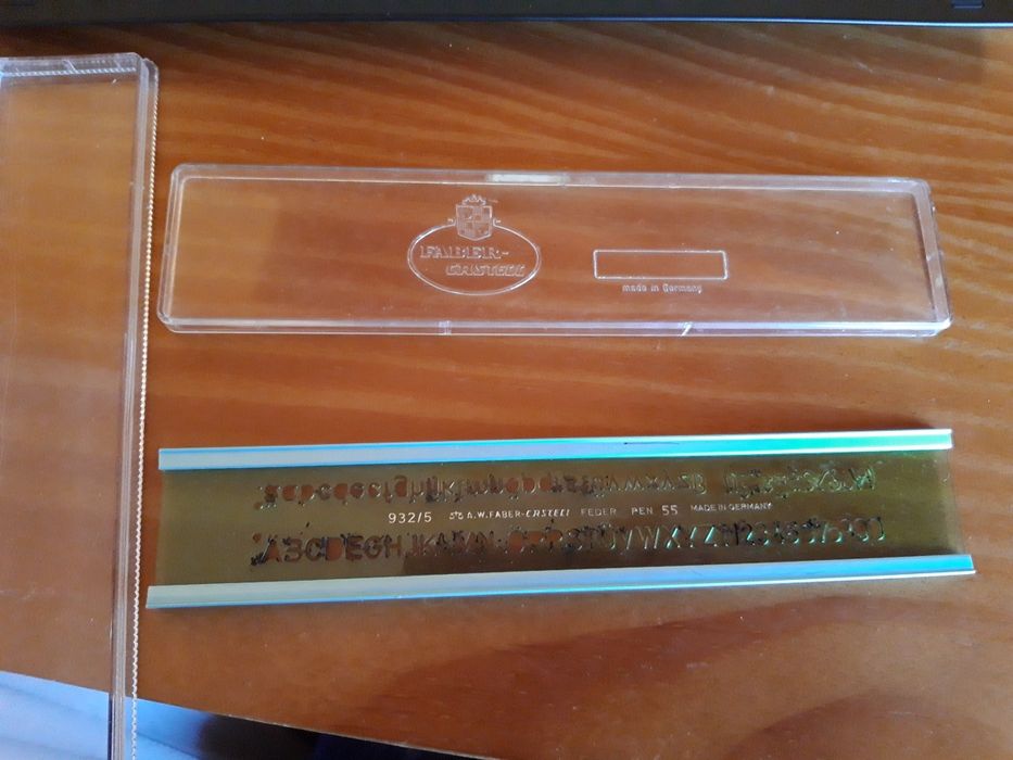 Escantilhão Faber Castell