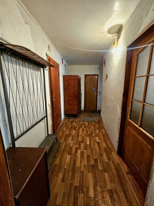 Продаж 2х.кімнатної квартири.Р-н ЖБІ.