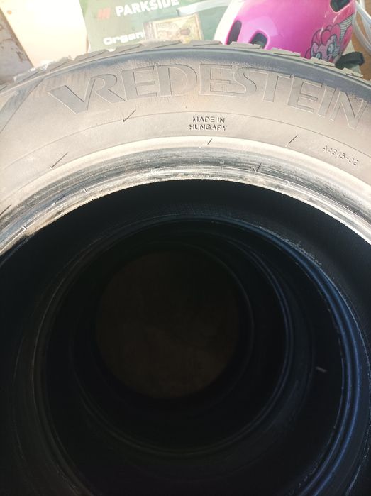 Opony wielosezonowe vredestein