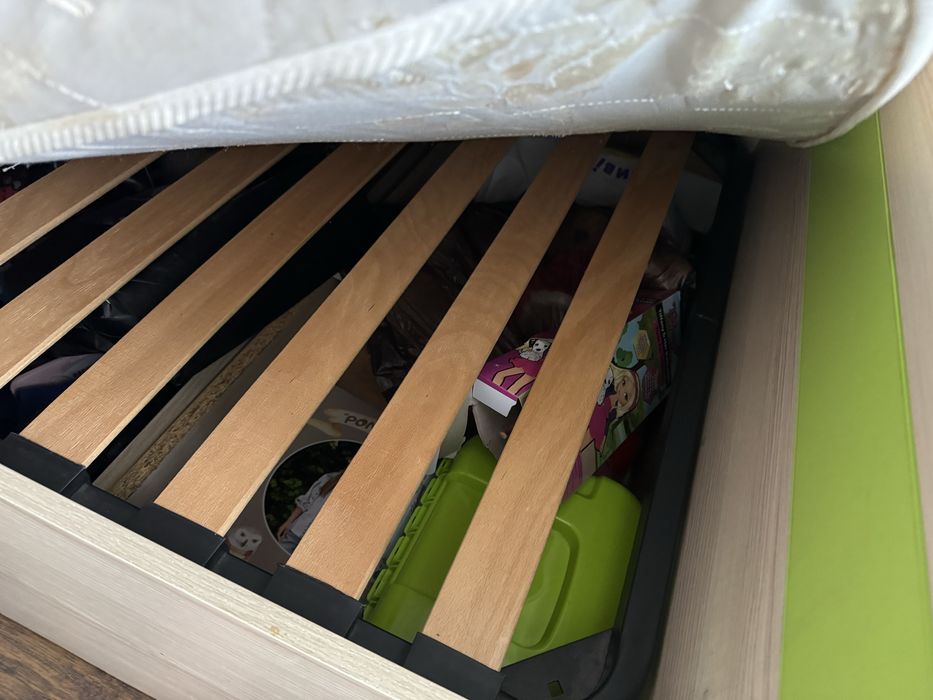 Ліжко +шафа (ламелі ,матрас)