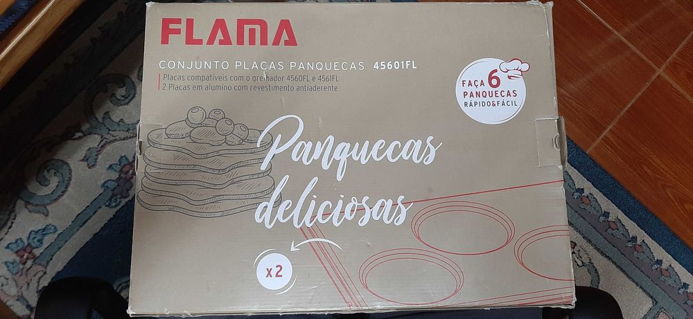 Conjunto de duas placas para panquecas - produto novo, na embalagem original