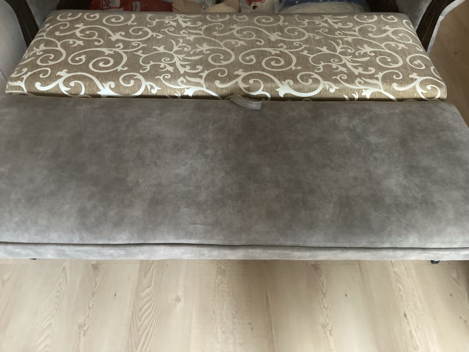 Продам диван.