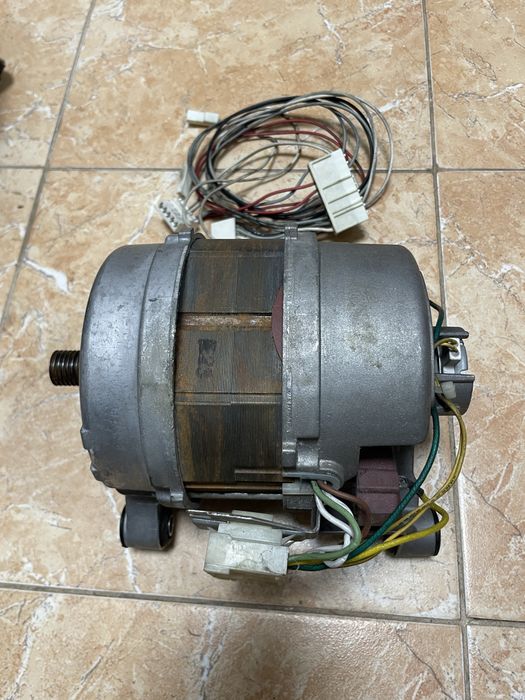 Двигун для пралки Zanussi, Indezit, Electrolux, Ardo. Whihrpool