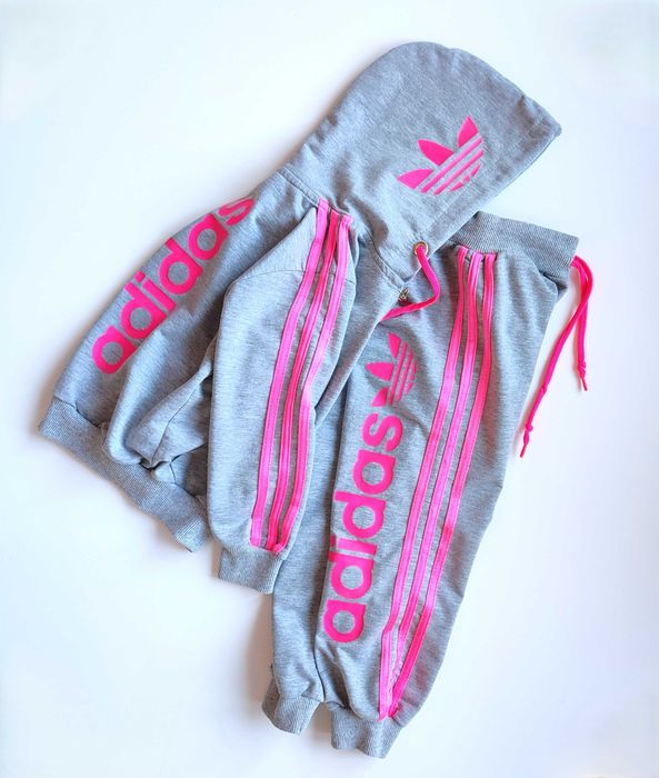 Dres Adidas dla dziewczynki 110-116