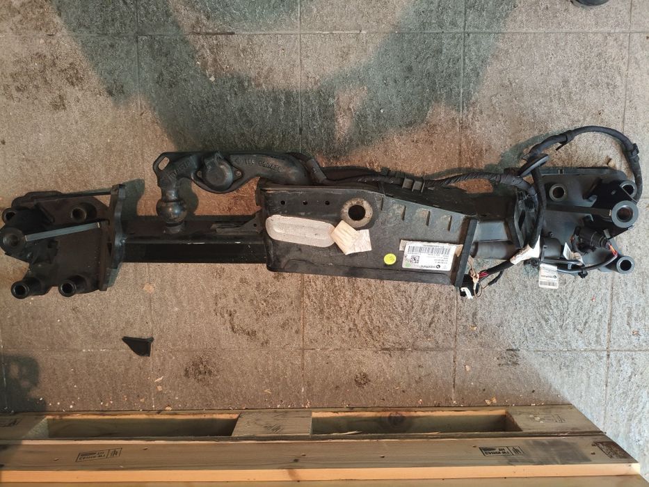 Hak holowniczy automatyczny Porsche Cayenne 9Y