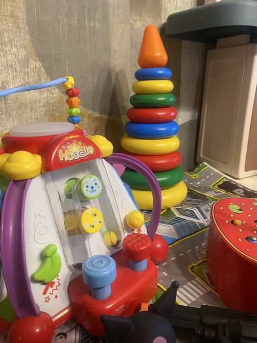 Іграшки дитячі лот