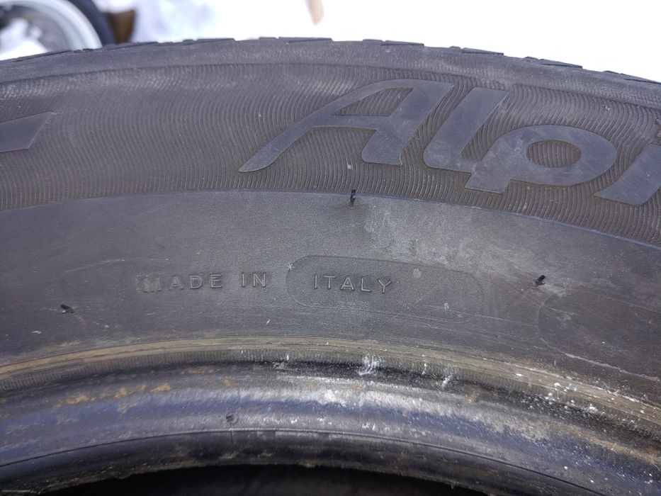 Michelin Alpin A4 215/60/R16