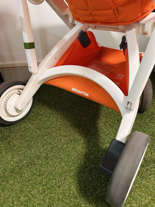 Greentom Carrinho de Bebé Reversível c/ tapa pés