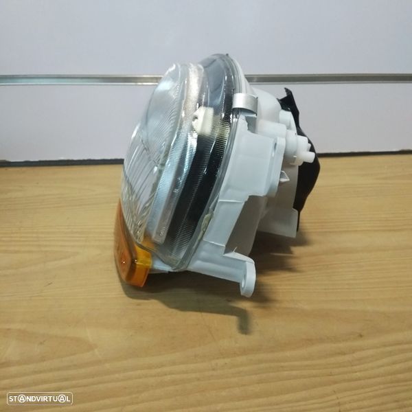 Farol Renault Twingo modelo: 1993 até 1998 novo