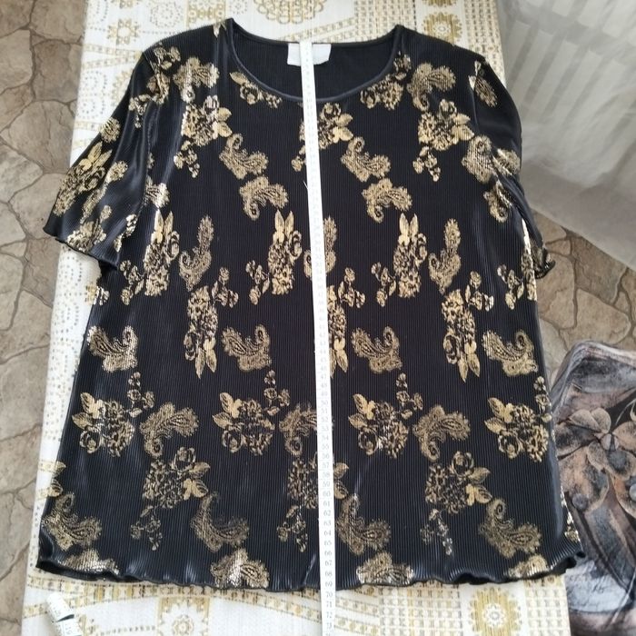 Женская  одежда.