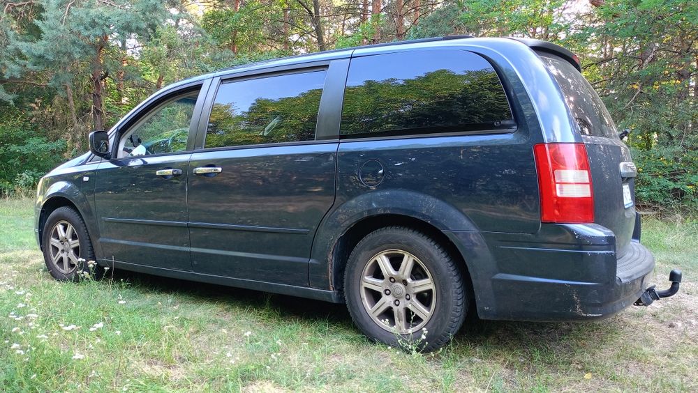 Na sprzedaż Chrysler Voyager 2,8 crd