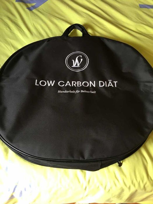 Rodas Lightweight completamente em carbono (como novas)