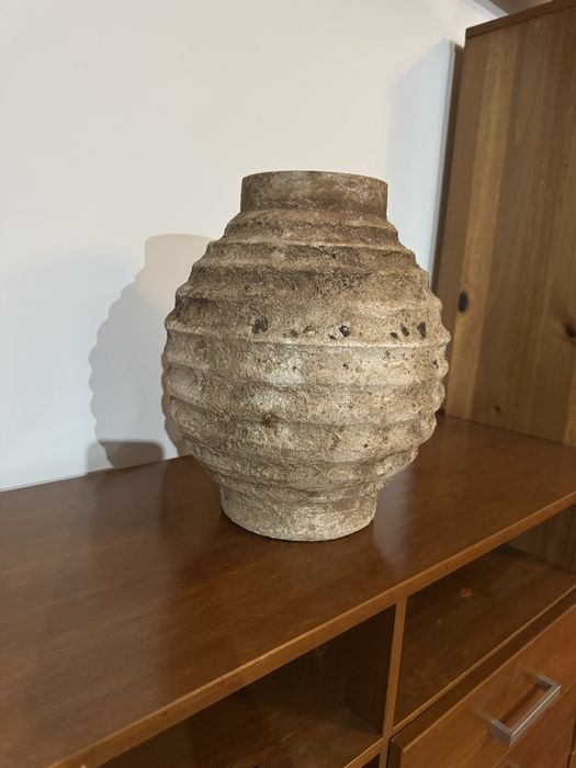 Vaso rustico com  35cm de altura