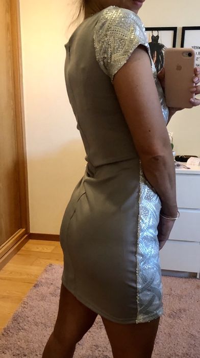 Vestido de lantejolas prateadas NOVO