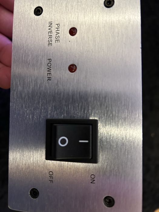 Régua filtrada Dynavox X410064168939708802121