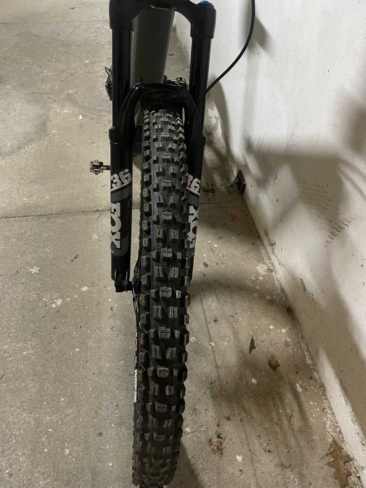 Specialized Turbo Levo – 700Wh + Bateria Extra – FOX / GX Eagle
