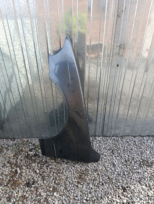 BMW E39 Anthrazit metallic - błotnik prawy