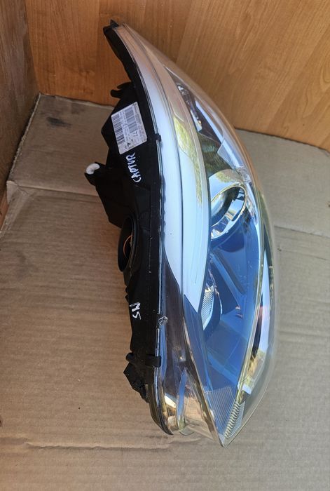 Reflektor lampa przód przednia lewa kierowcy Renault  Captur I 1 Eu Oryginał
