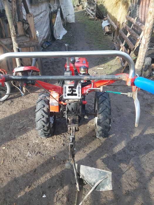 Продам мотоблок форт