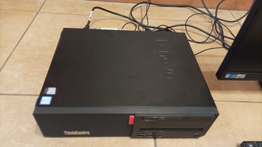 Zestaw komputerowy Lenovo M920S Intel i5-9500 8GB 256GB SSD