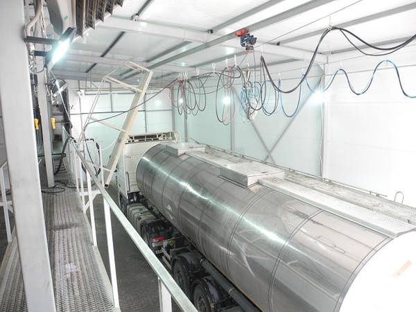 Автомийка TiR (Мийка Цистерн внутрішня,зовнішня) Автохімчистка TiR та