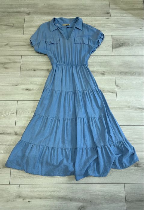 Блактина сукня міді