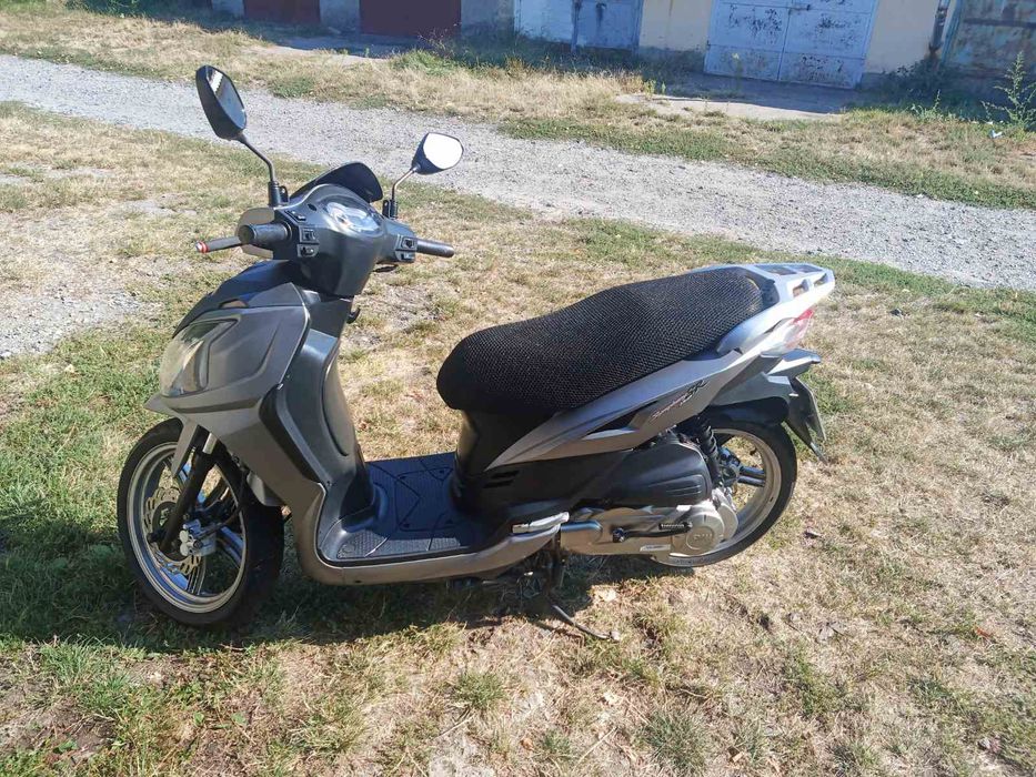 Скутер Sym Symphony 150