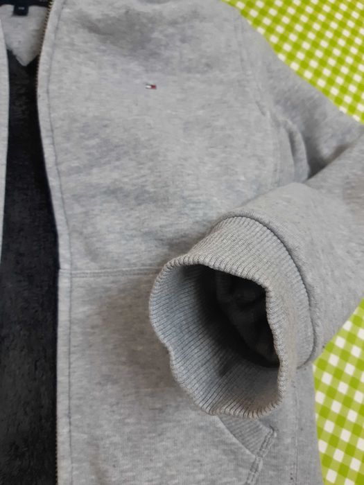 Casaco Tommy Hilfigher bebé com capuz