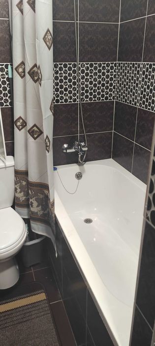 Чудова своя 1-кімнатна квартира в самому центрі. Без комісії.