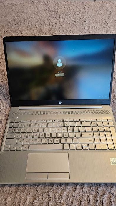 Laptop HP 15-dw1001nw zadbany | Intel Core i5 | 8GB RAM | 512GB SSD NVMe | Super stan baterii | Win 11 + Office 2019