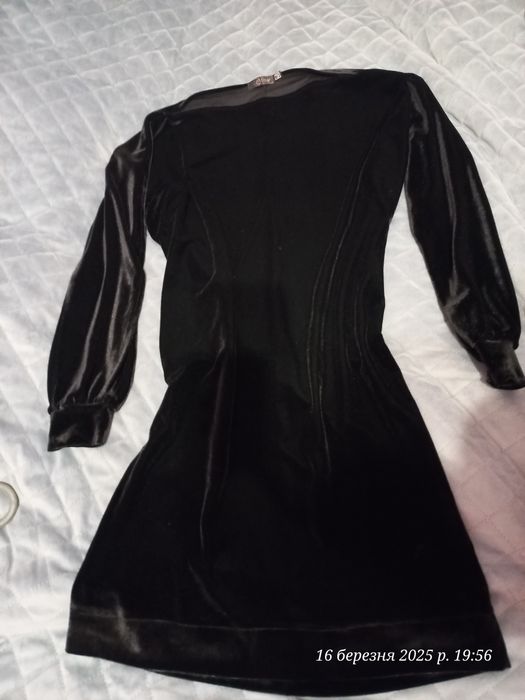 Продам сукню 42 розміру