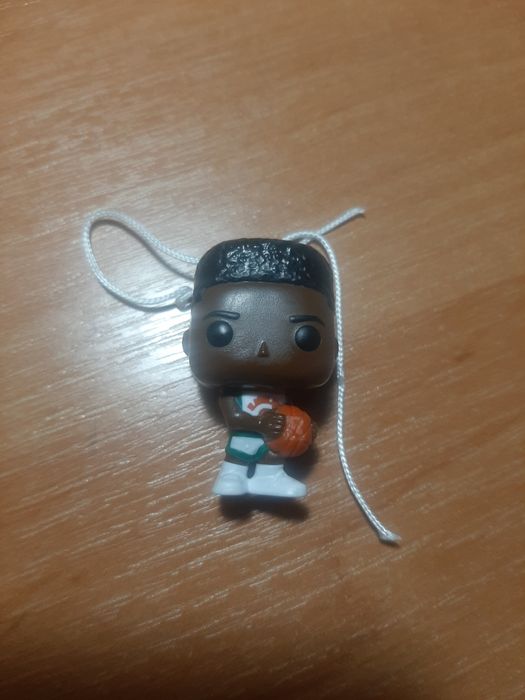 Обмен киндеров Очень странные дела