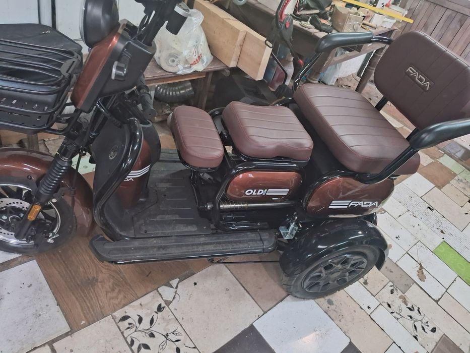 Продаю єлктро трицикл Фада олди 1100вт