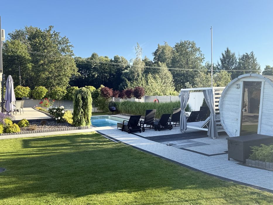 Dom z basenem na wynajem