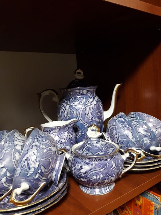Продам сервіз синій