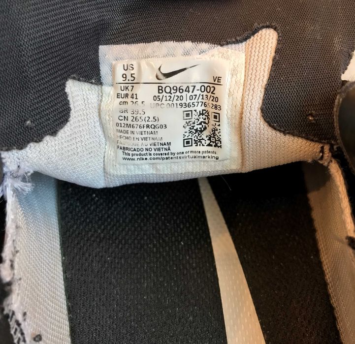 Бігові кросівки NIKE Air Zoom Pegasus 37 розмір: 9.5 US/41 EUR/26.5 см
