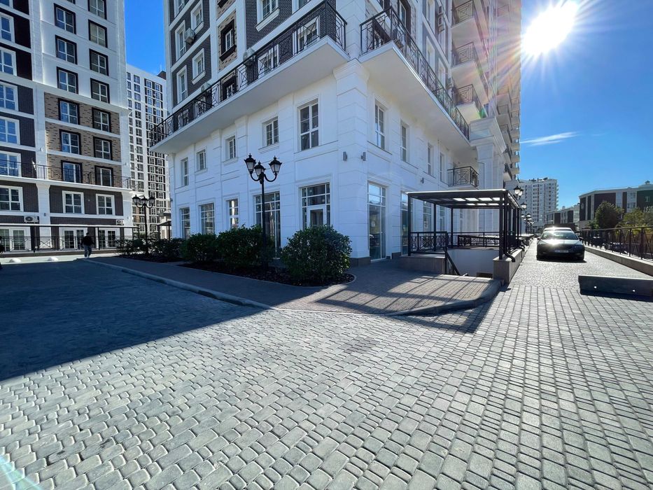 Без комісіі, здам магазин 165 м2. в ЖК Нова Англія, вул. Максимовича